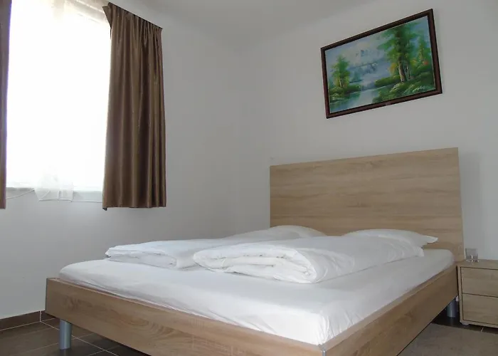Cafe 168 Bed and Breakfast Βιέννη