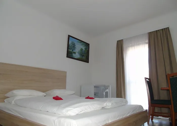 Cafe 168 Bed and Breakfast